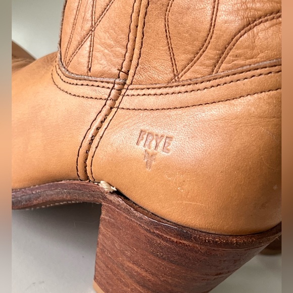 Vintage Frye Camel Coastal Cowgirl Southwest Boots Size 7.5 Narrow - Picture 7 of 16